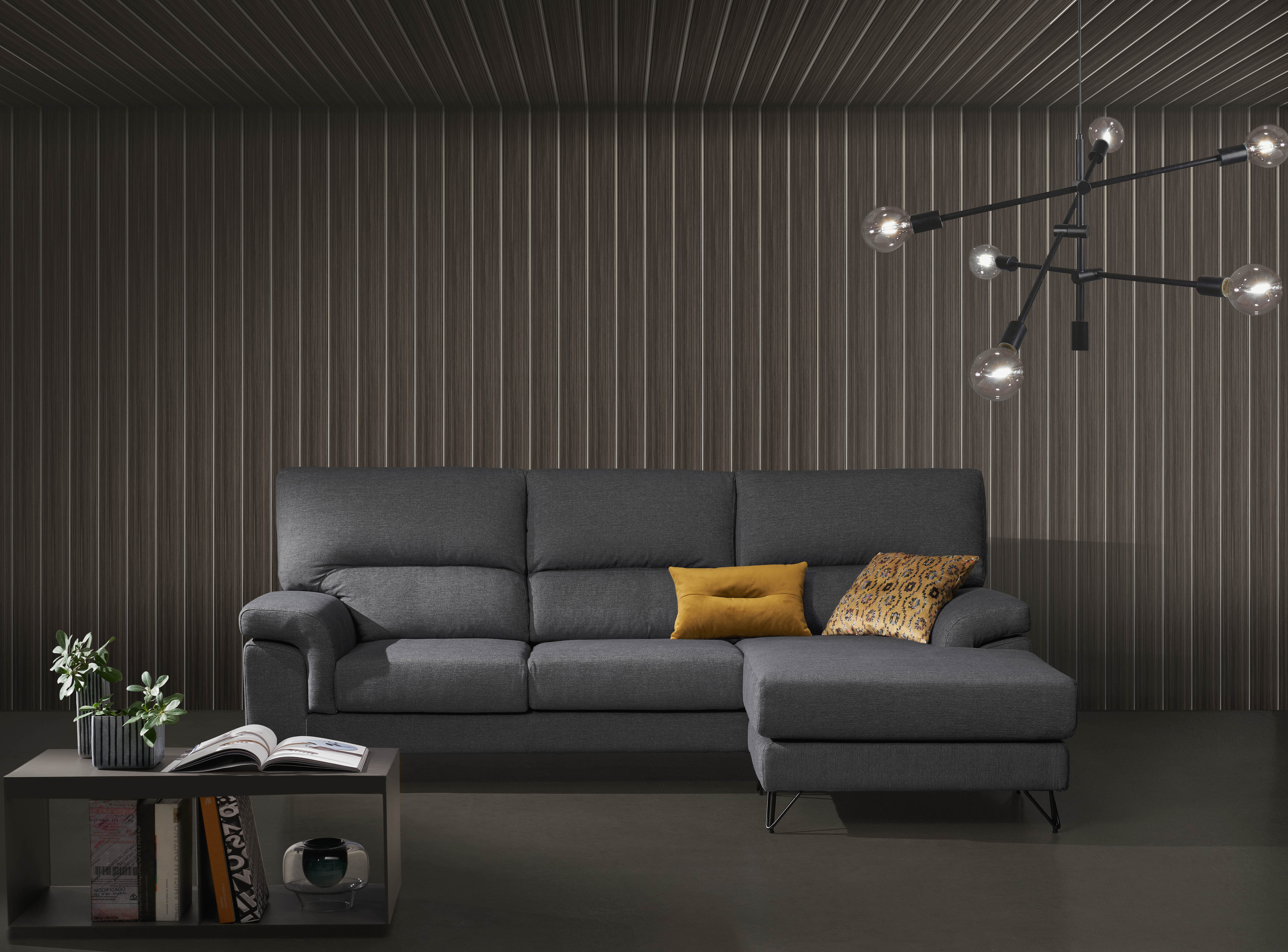Divano Mod. DIANA - Divani e Poltrone di design RIVET CASA