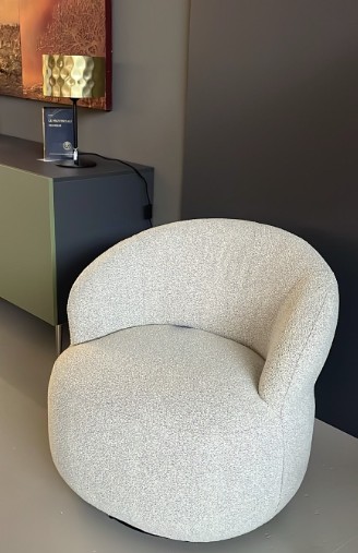Poltroncina JULEP girevole - Poltroncine di design RIVET CASA